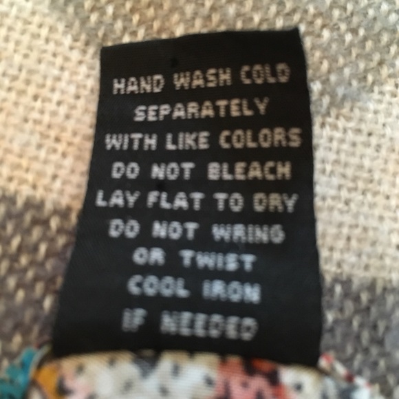 Multi Colored Romper - Picture 5 of 6